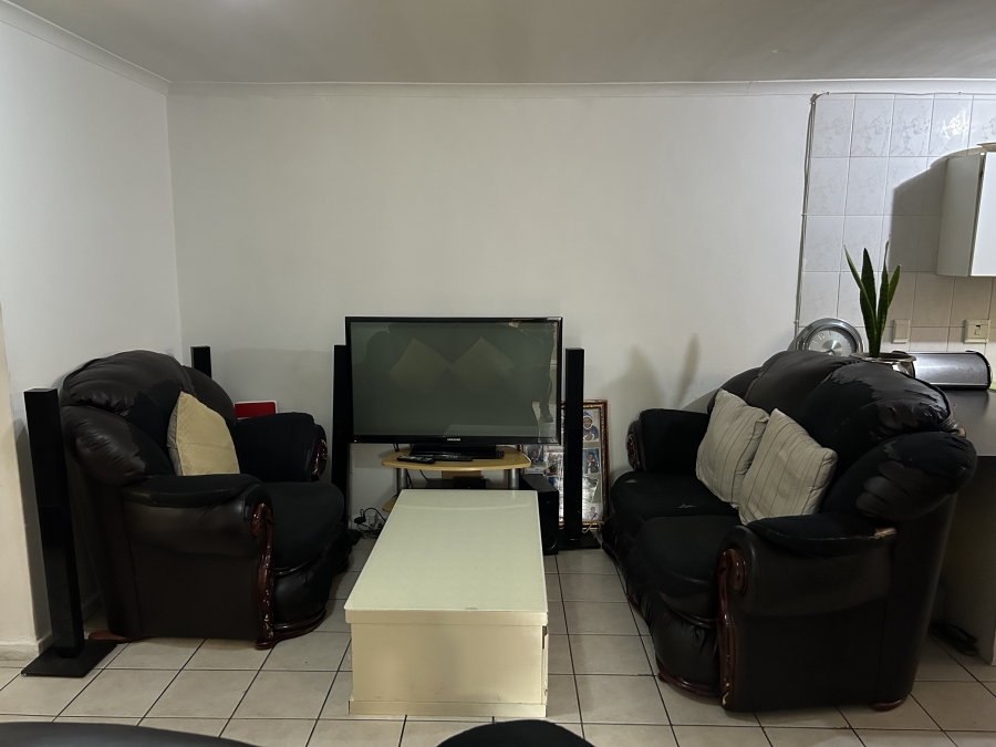 2 Bedroom Property for Sale in Ferndale Western Cape